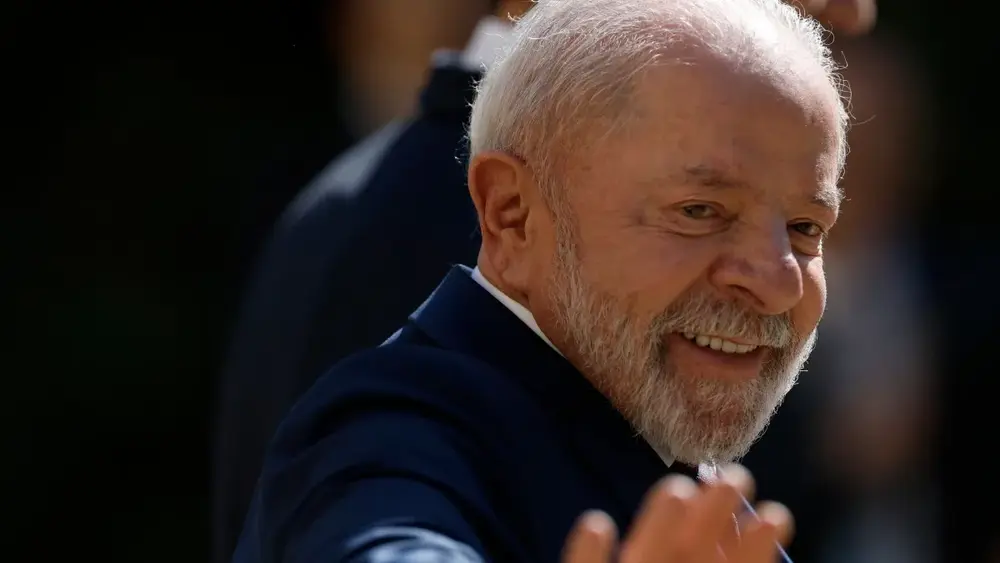 Lula vai à cúpula do G7 na França para encontros bilaterais