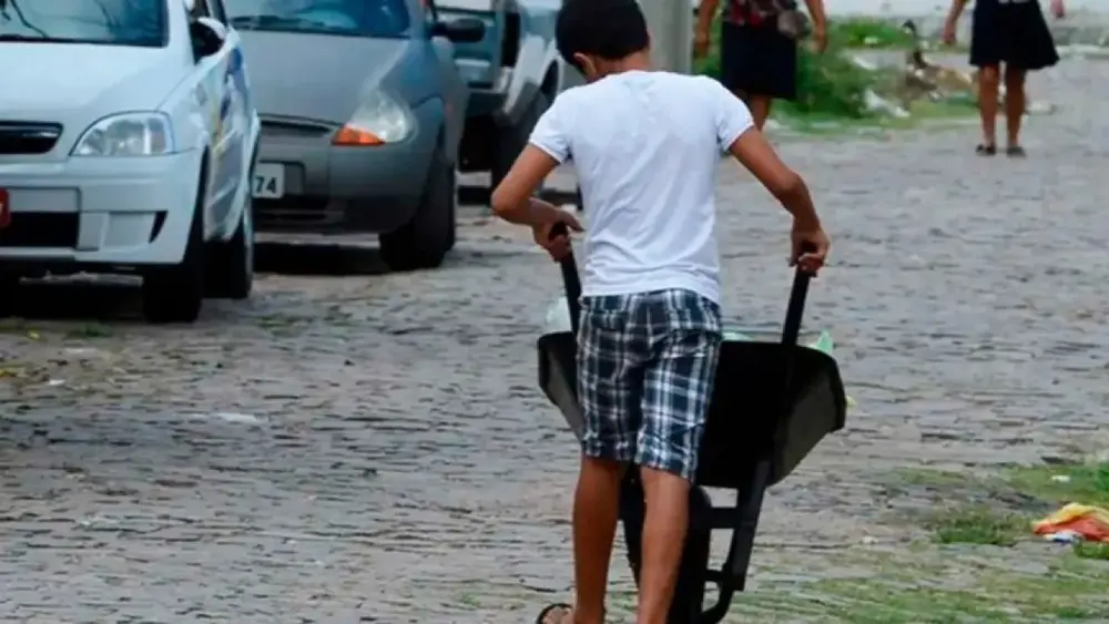 MTE retira 4.318 crianças do trabalho infantil em 2025