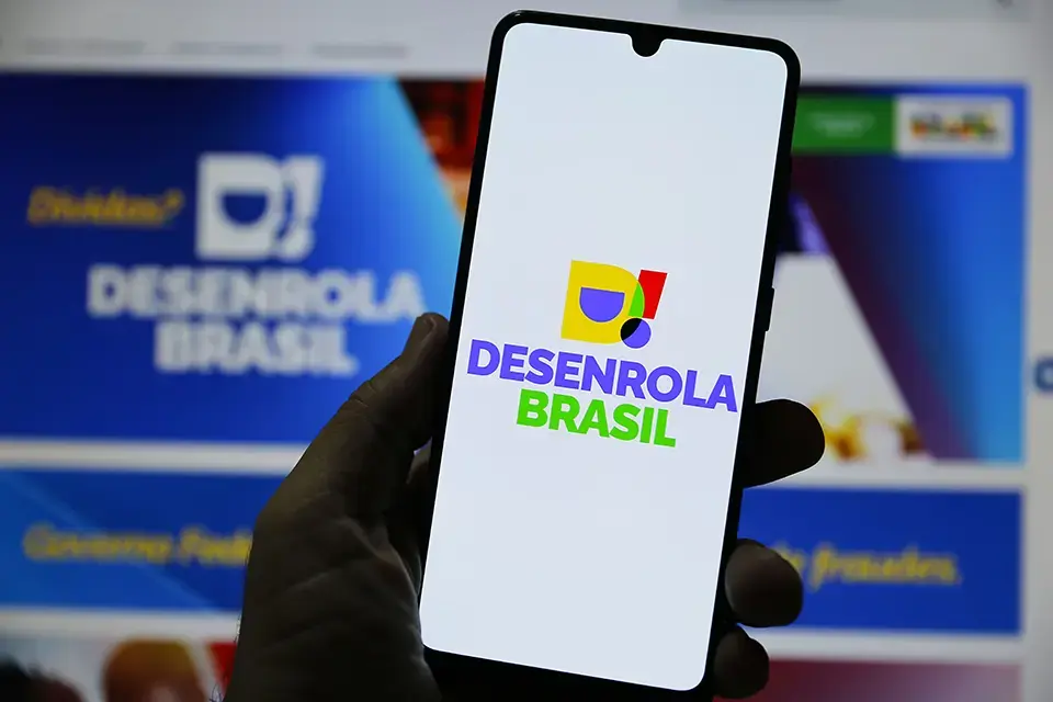Novo Desenrola abrange 27,7 milhões de clientes, diz Febraban