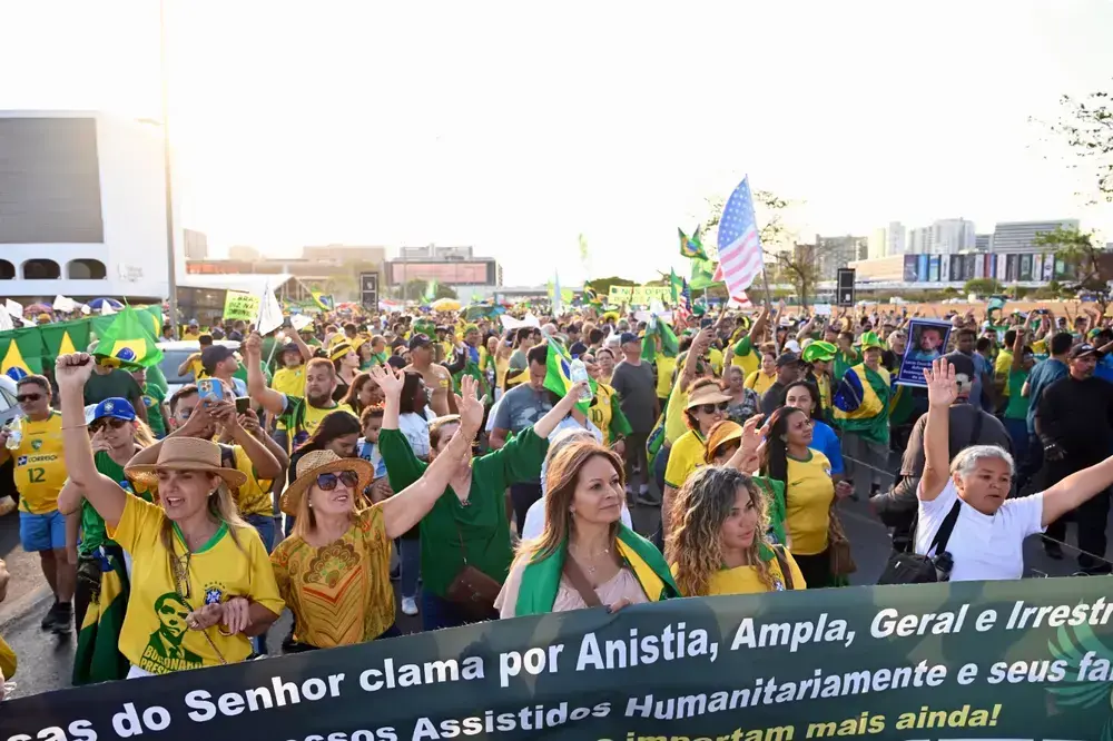 Presos do 8 de janeiro esperançosos com PL da dosimetria