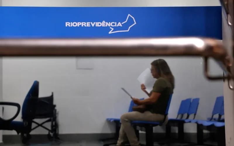 Alerj restringe investimentos do Rioprevidência a bancos federais