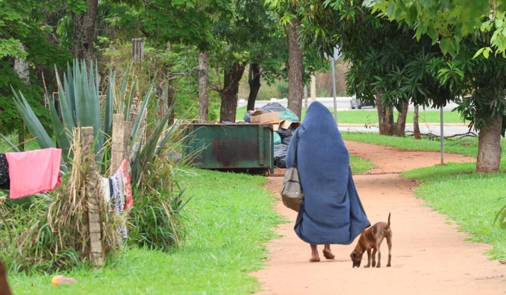 IBGE prevê 1º censo da população de rua em 2028