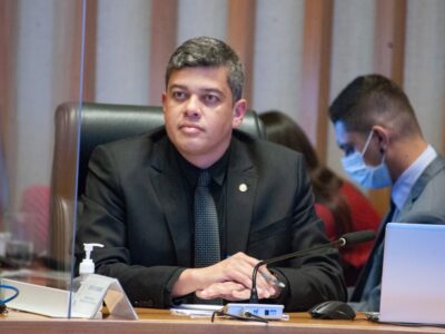 Protetores Mirins: prevenir maus-tratos desde a infância