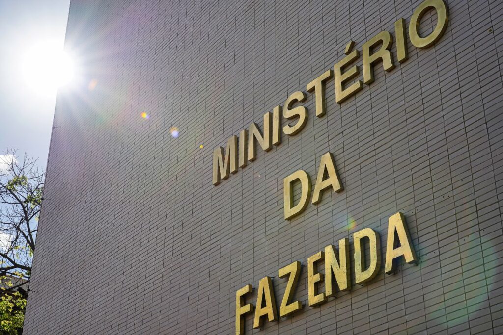 Fazenda amplia prazo para 10 anos na renegociação de dívidas do agro