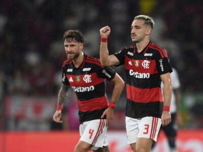 Flamengo empata com Athletico e segue a 4 pontos do líder Palmeiras