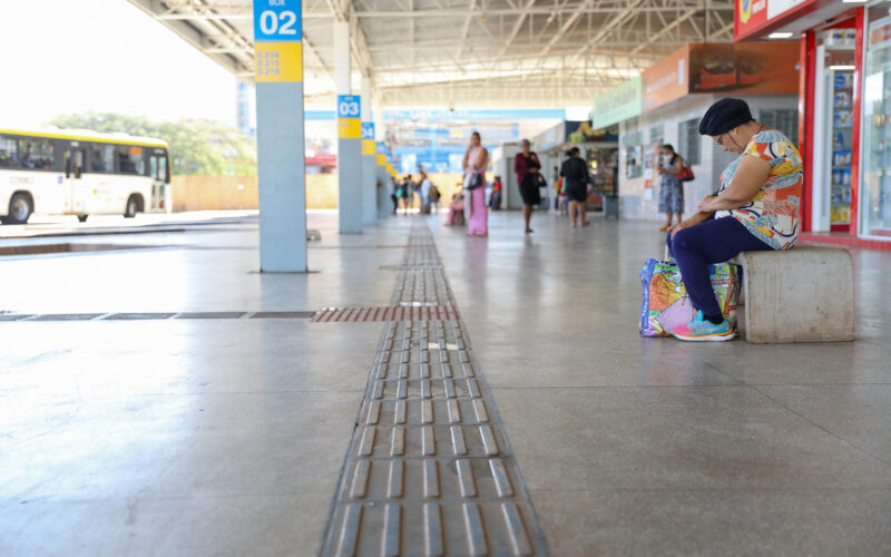 GDF entrega 6 rodoviárias e investe R$ 32,5 milhões no DF