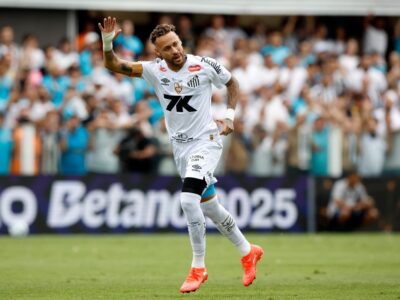 Neymar marca e Santos vence Bragantino na Vila