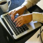 Regra sobre saúde mental no trabalho gera polêmica entre empresas