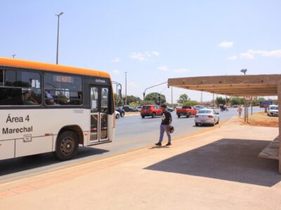 Roubos em ônibus do DF caem 52% em 2025